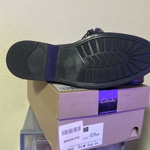 Men Clark’s MN Pitney Limit Wingtips Shoes - Picture 4 of 4